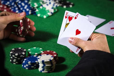 jogo de poker cassino royaly